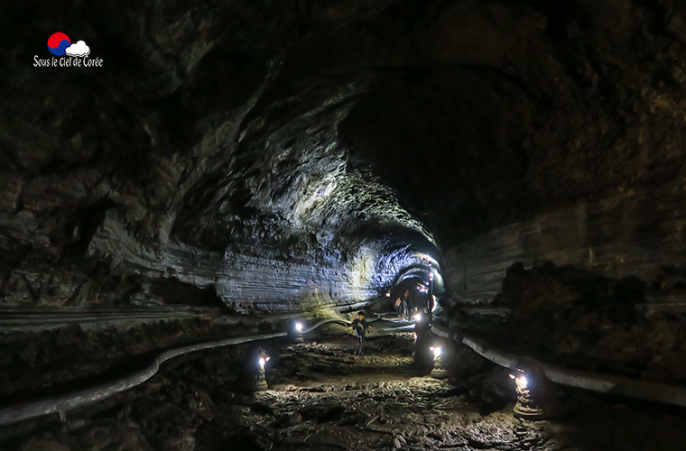 Tunnel de lave Manjanggul à Jeju