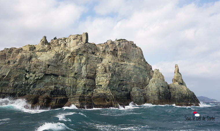 île rocheuse Haegeumgang