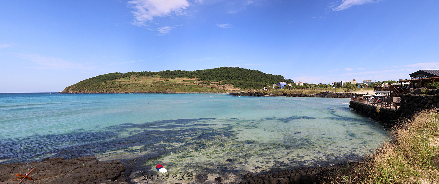 pic-seoubong-hamdeok-beach-jeju-coree-du-sud