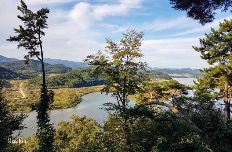 La rivière Geumgang à Buyeo en Corée du Sud