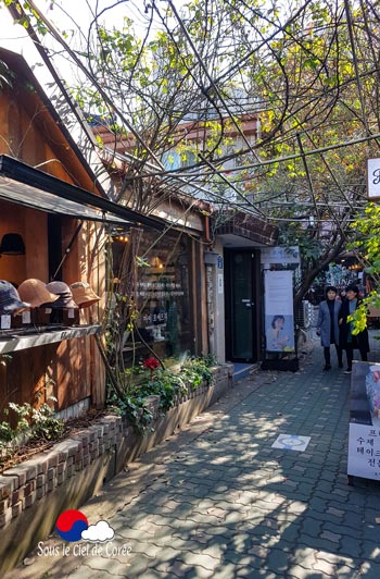 Une allée du quartier d'Ikseon-dong à Séoul.