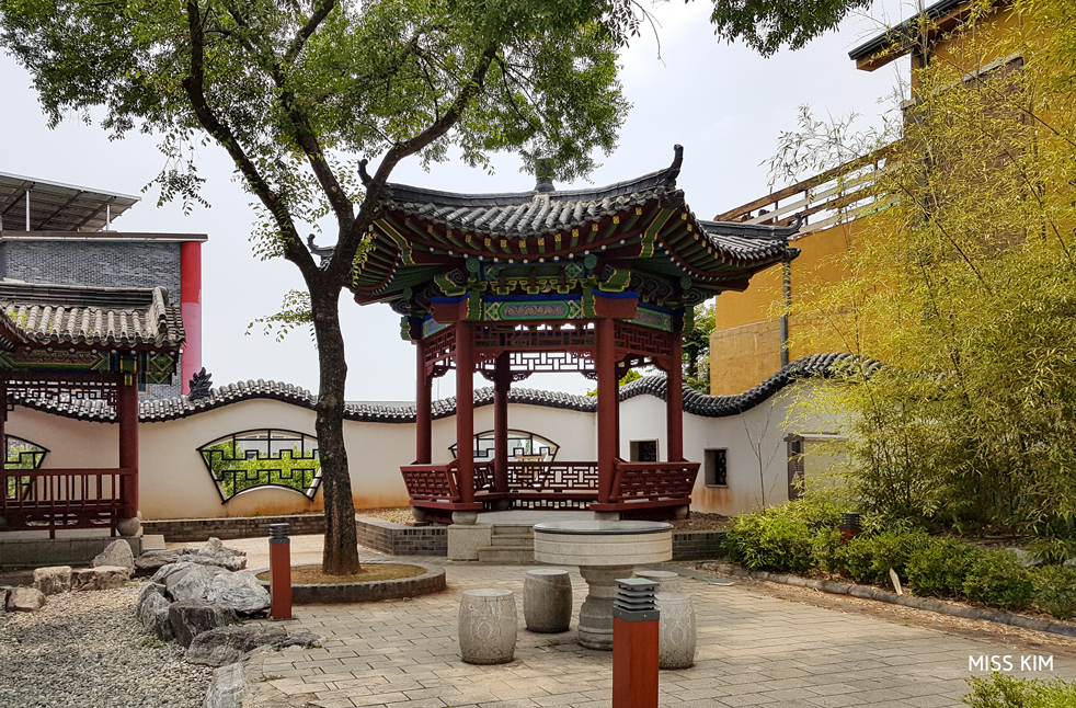 Pavillon chinois dans le quartier d'Incheon, en Corée du Sud