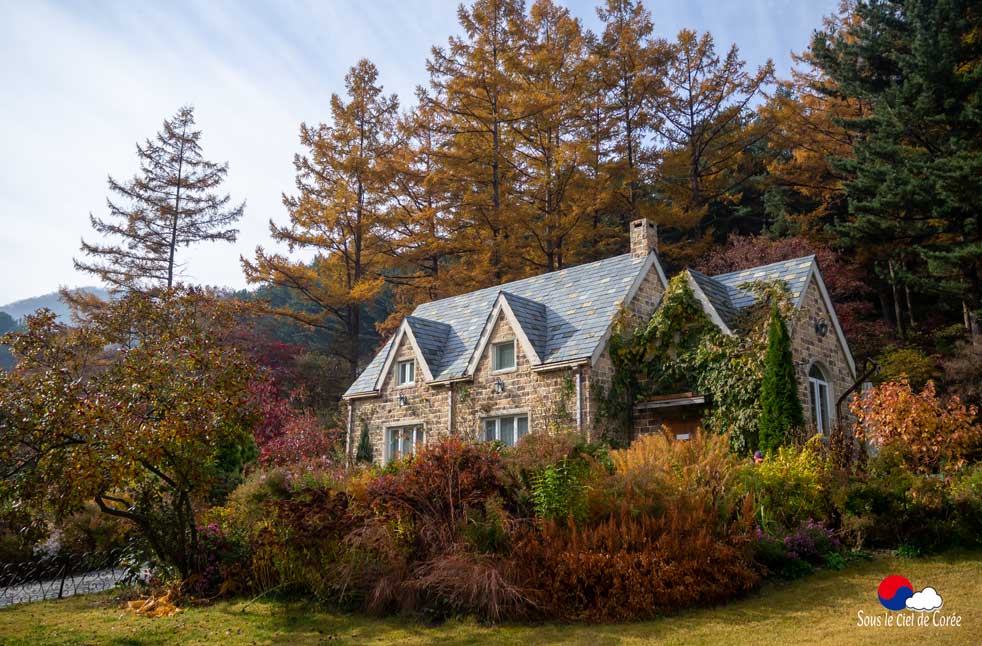 Cottage anglais du Jardin du Matin calme en Corée du Sud